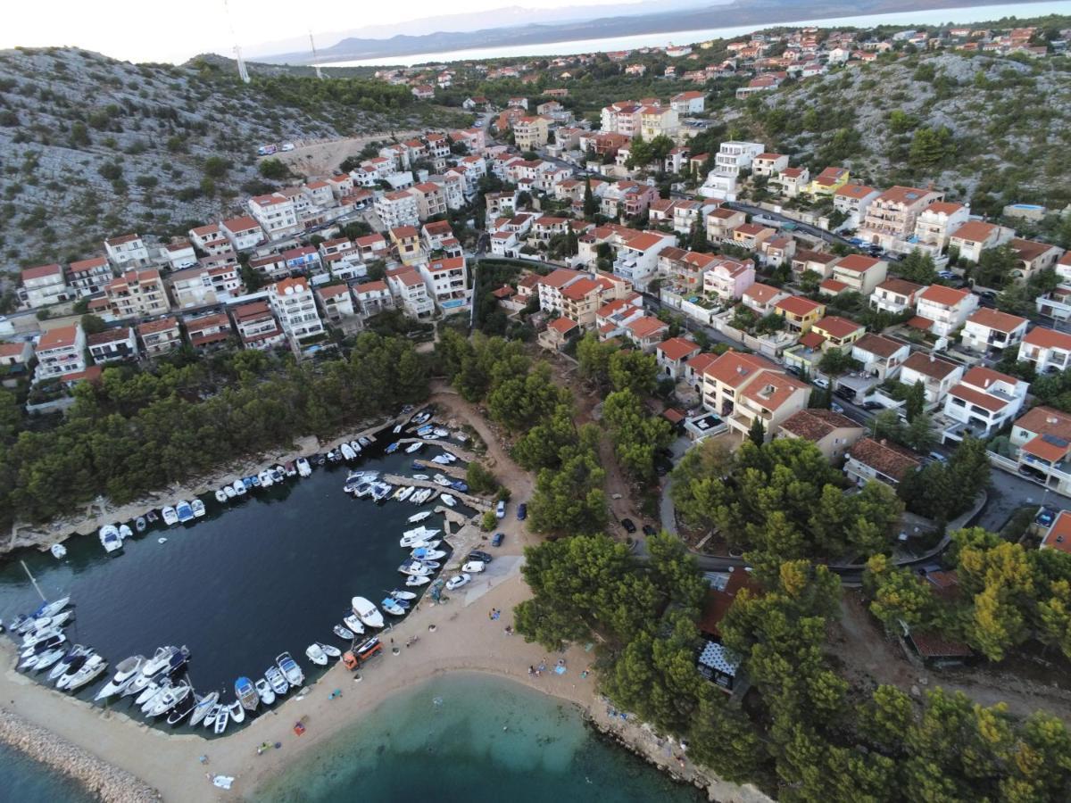 The Sea Cottage Apartments Drage Eksteriør bilde